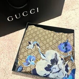 Gucci Floral Scarf in Blue and Brown
